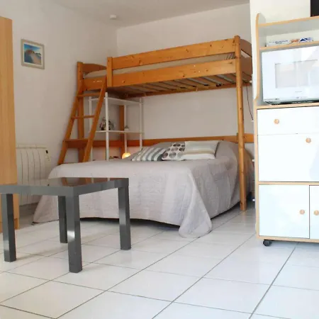 Appartement La Rochelle, 1 Piece, 3 Personnes - Fr-1-246-568 *
