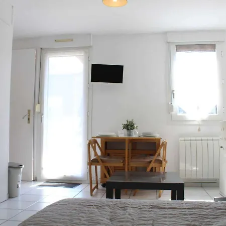 Appartement La Rochelle, 1 Piece, 3 Personnes - Fr-1-246-568 *